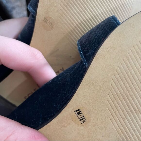 NWOT Sole Society Blue Velvet Pointed Toe Loafers - Picture 8 of 8